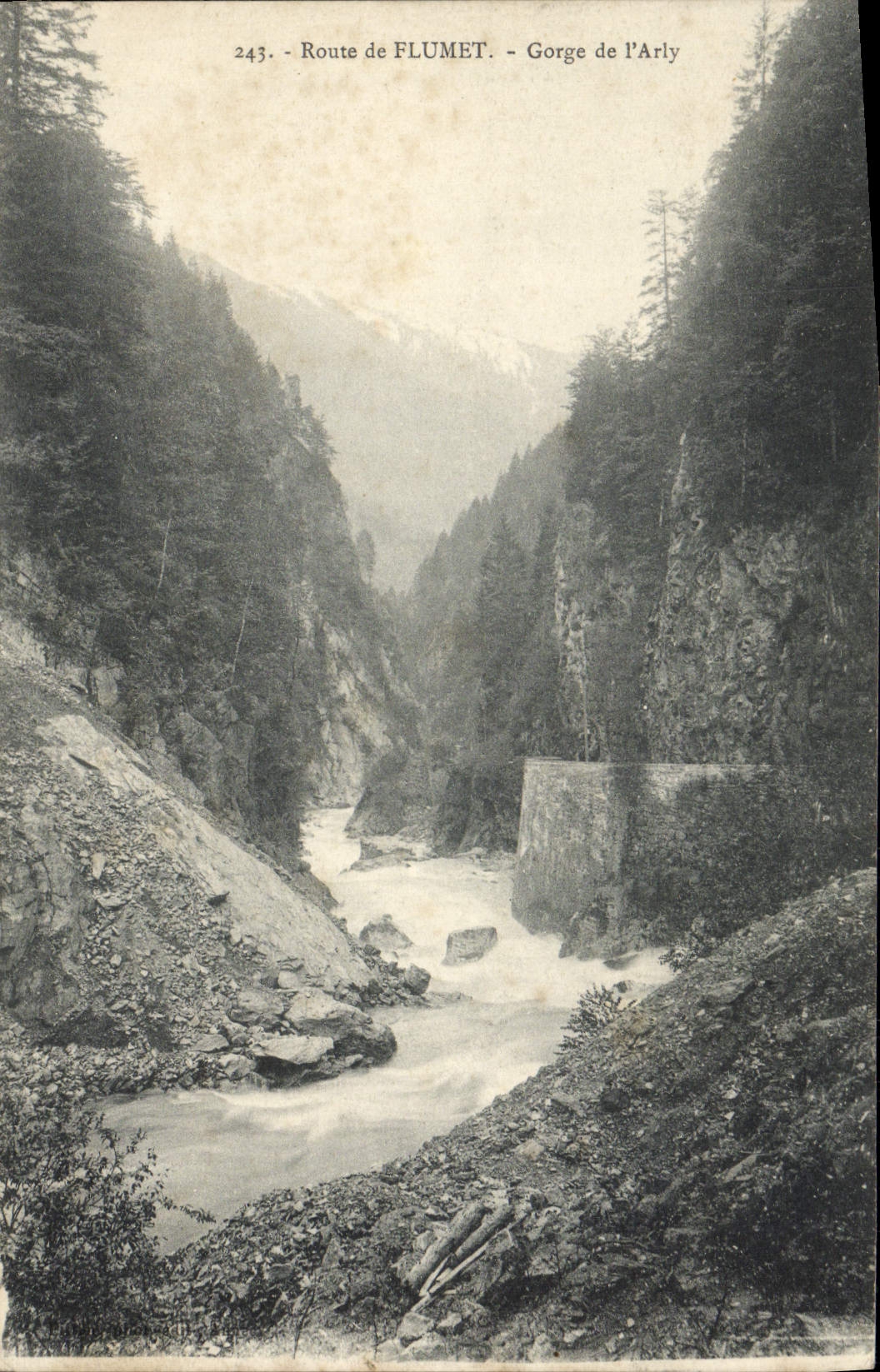 VINTAGE POSTCARD Route De Flumet Gorges De I' Arly