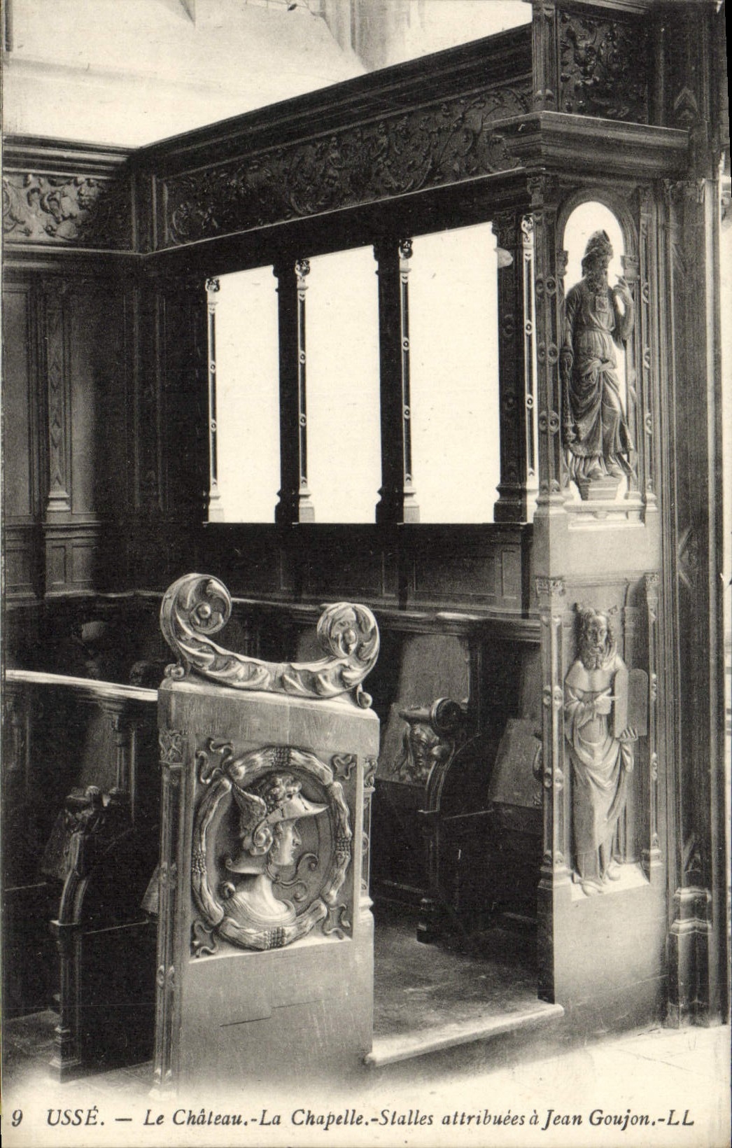 VINTAGE POSTCARD Usse the Castle La Chapelle Attribuees Stalls has Jean Goujon