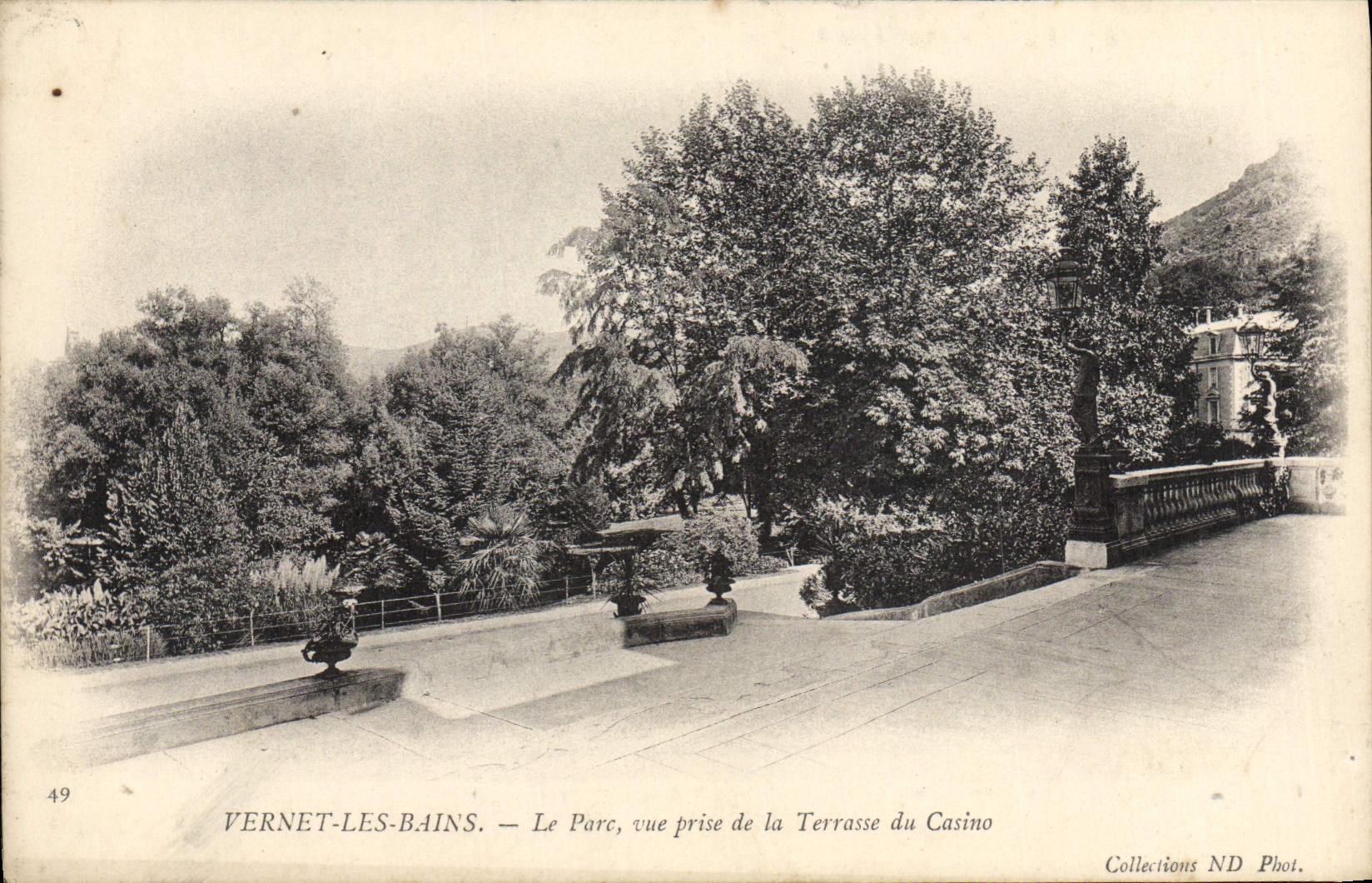 CPA Vernet Les Bains Le Parc Vue Prise De La Terrasse Du Casino