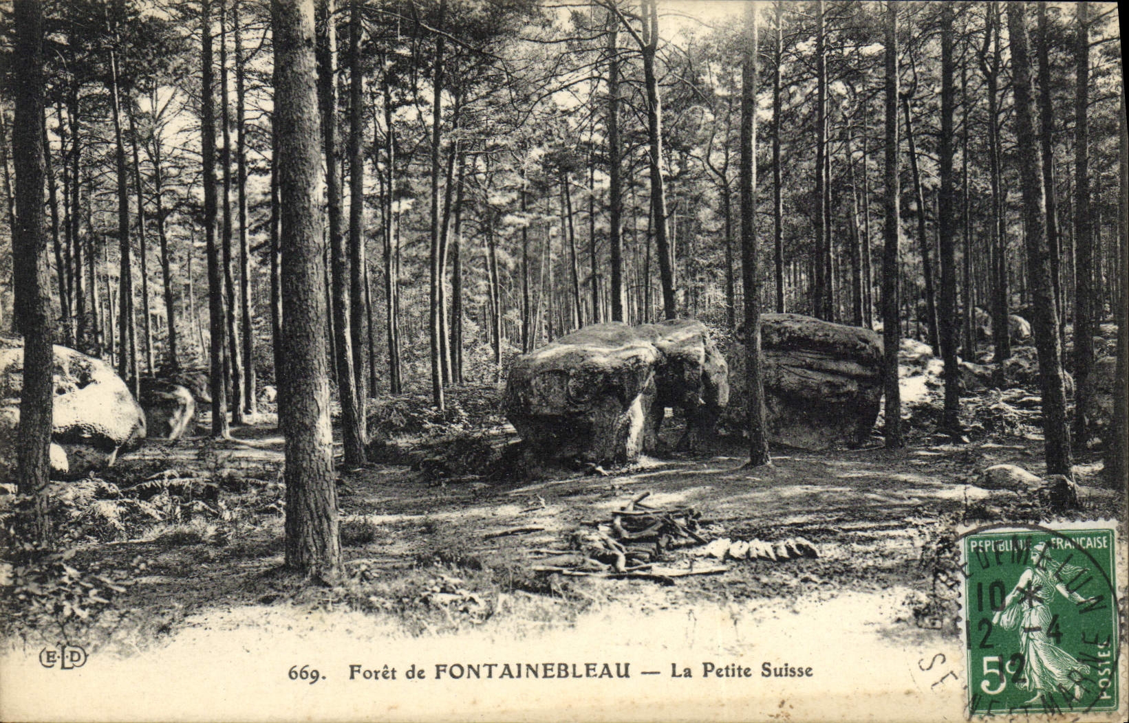 VINTAGE POSTCARD Drill De Fontainebleau Small Sulsse