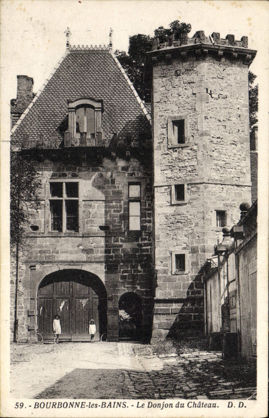 CPA Bourbonne Les Bains Le Donjon du Chateau