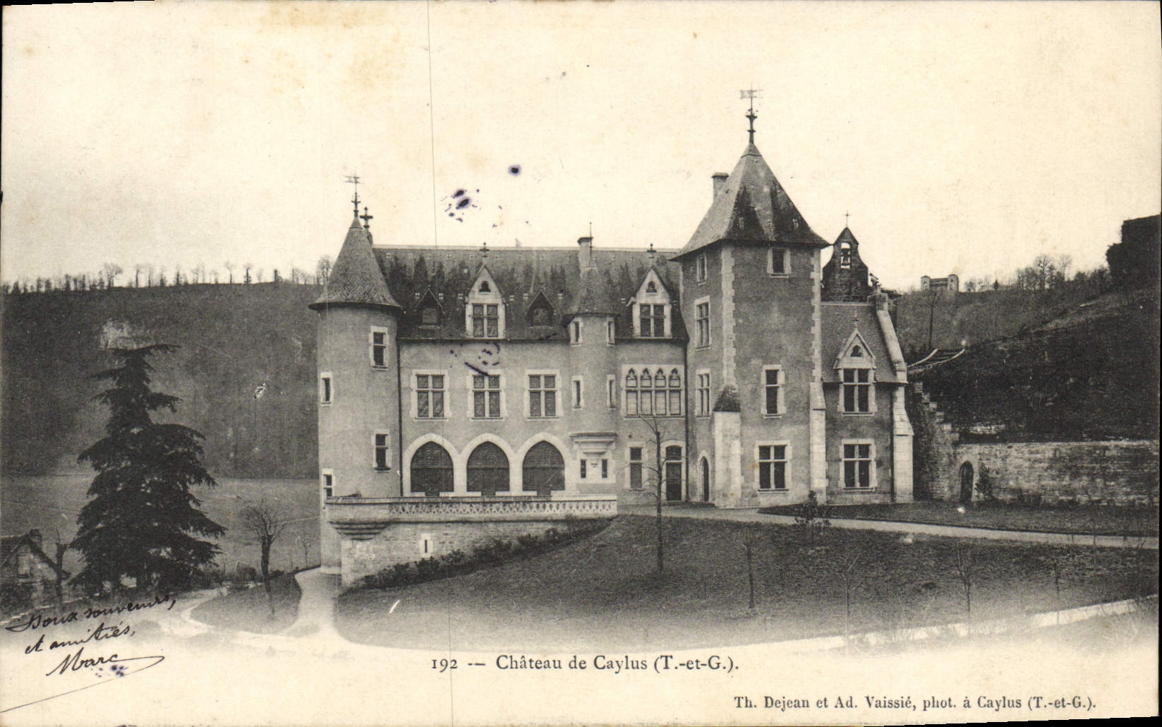 VINTAGE POSTCARD Castle of Caylus