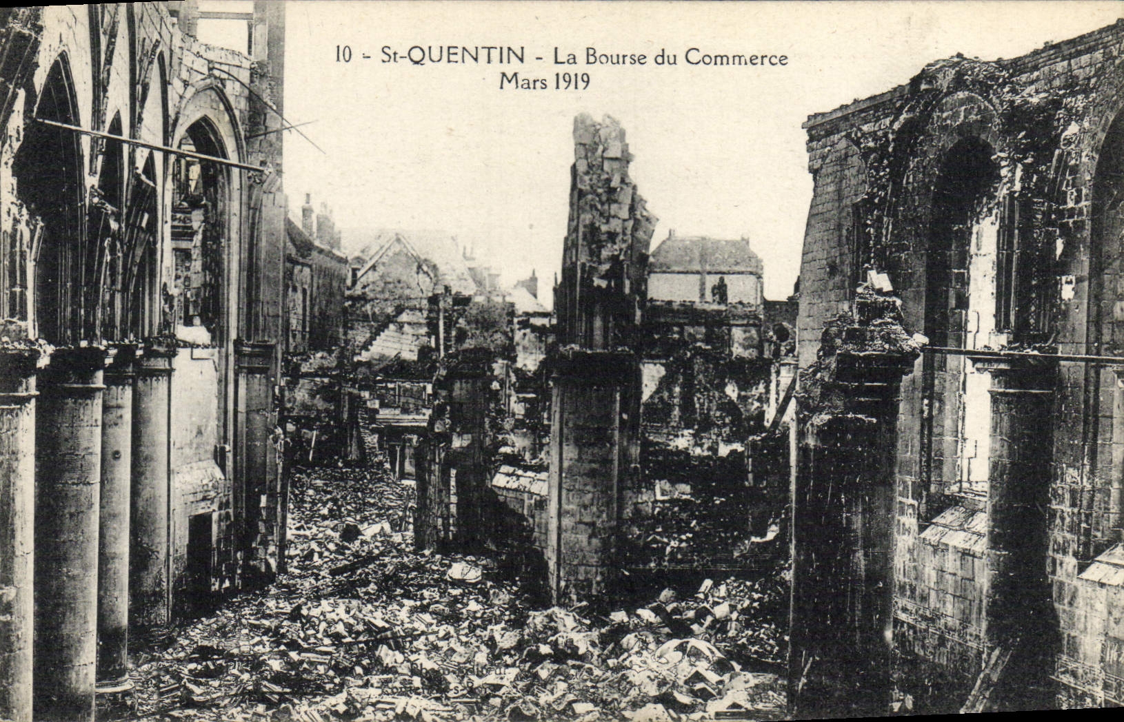 VINTAGE POSTCARD St Quentin Trading house Militaria