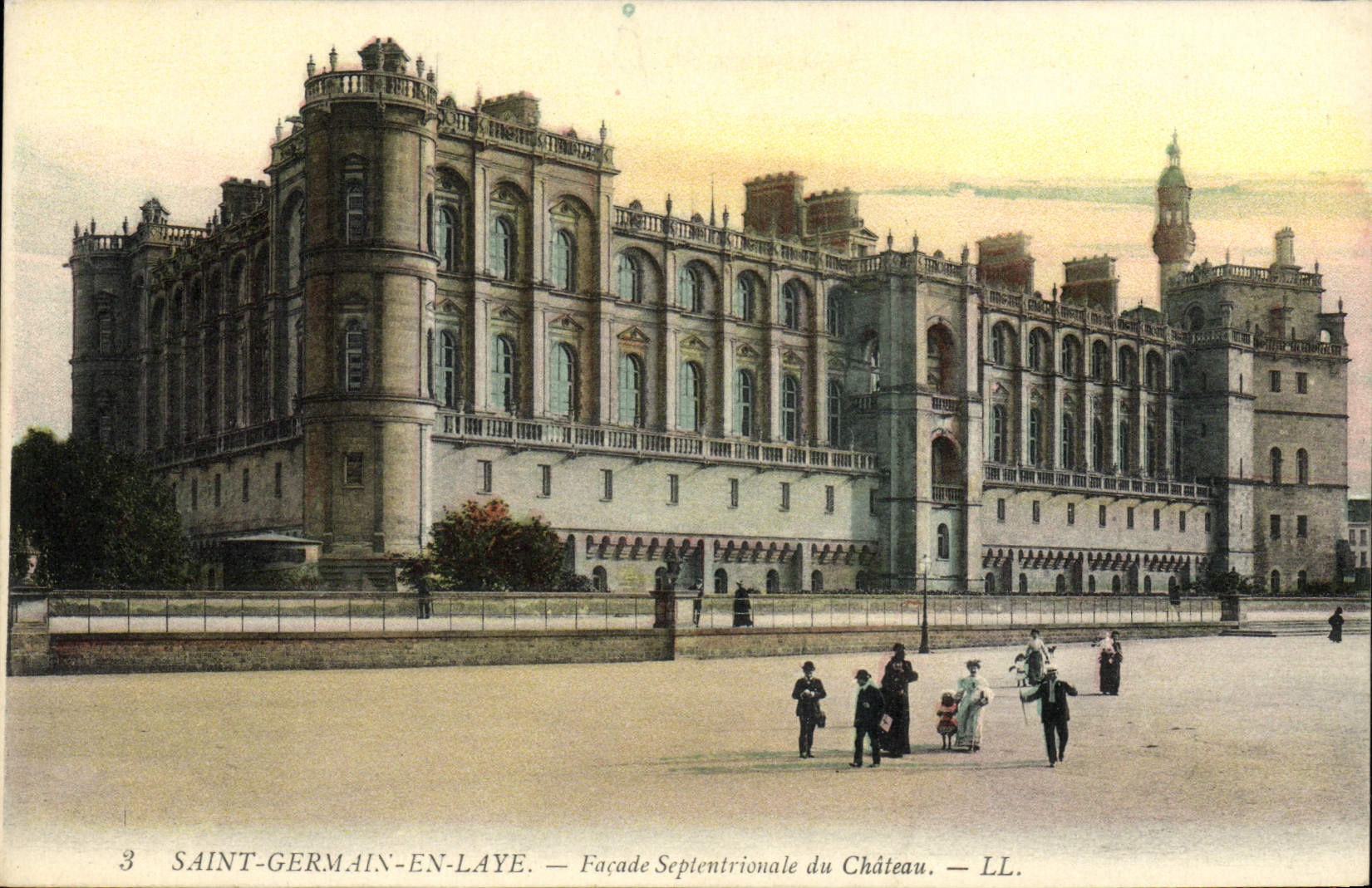 CPA Saint Germain En Laye Facade Septentrionale du Chateau