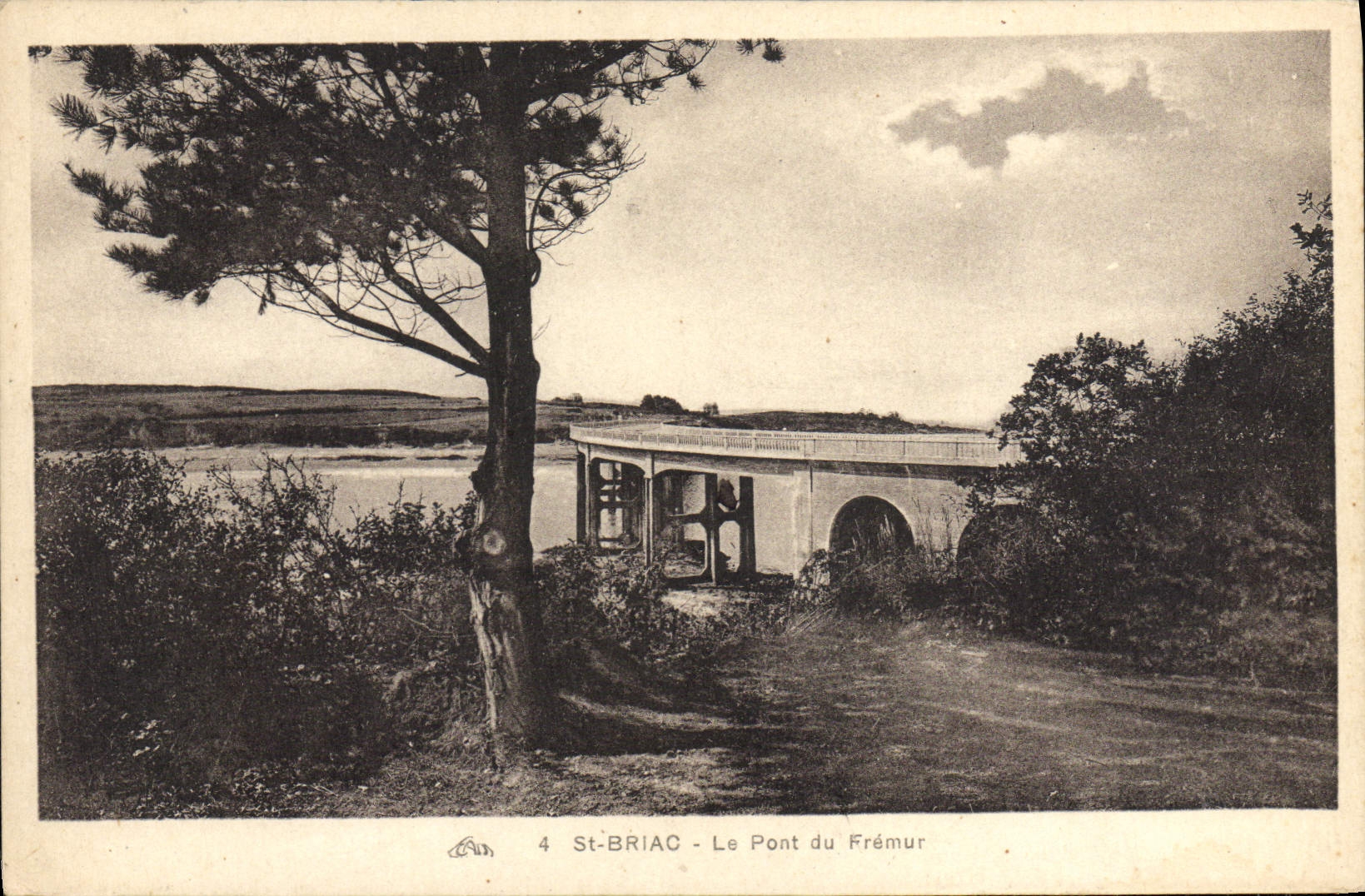 VINTAGE POSTCARD St Briac the Bridge of Fremur