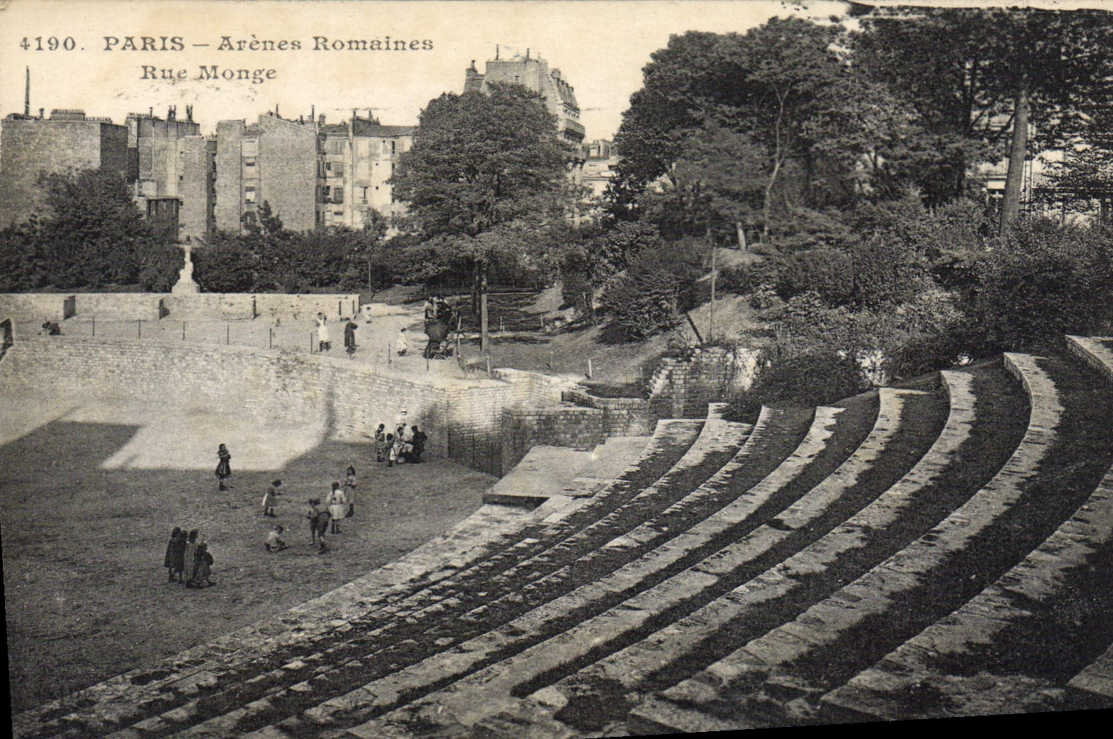 CPA Paris Arenes Romaines Rue Monge