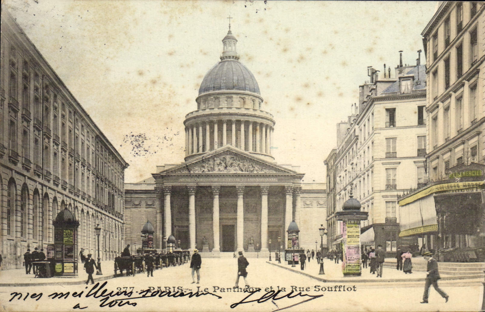 CPA Paris Le Pantheon et la Rue Soufflot