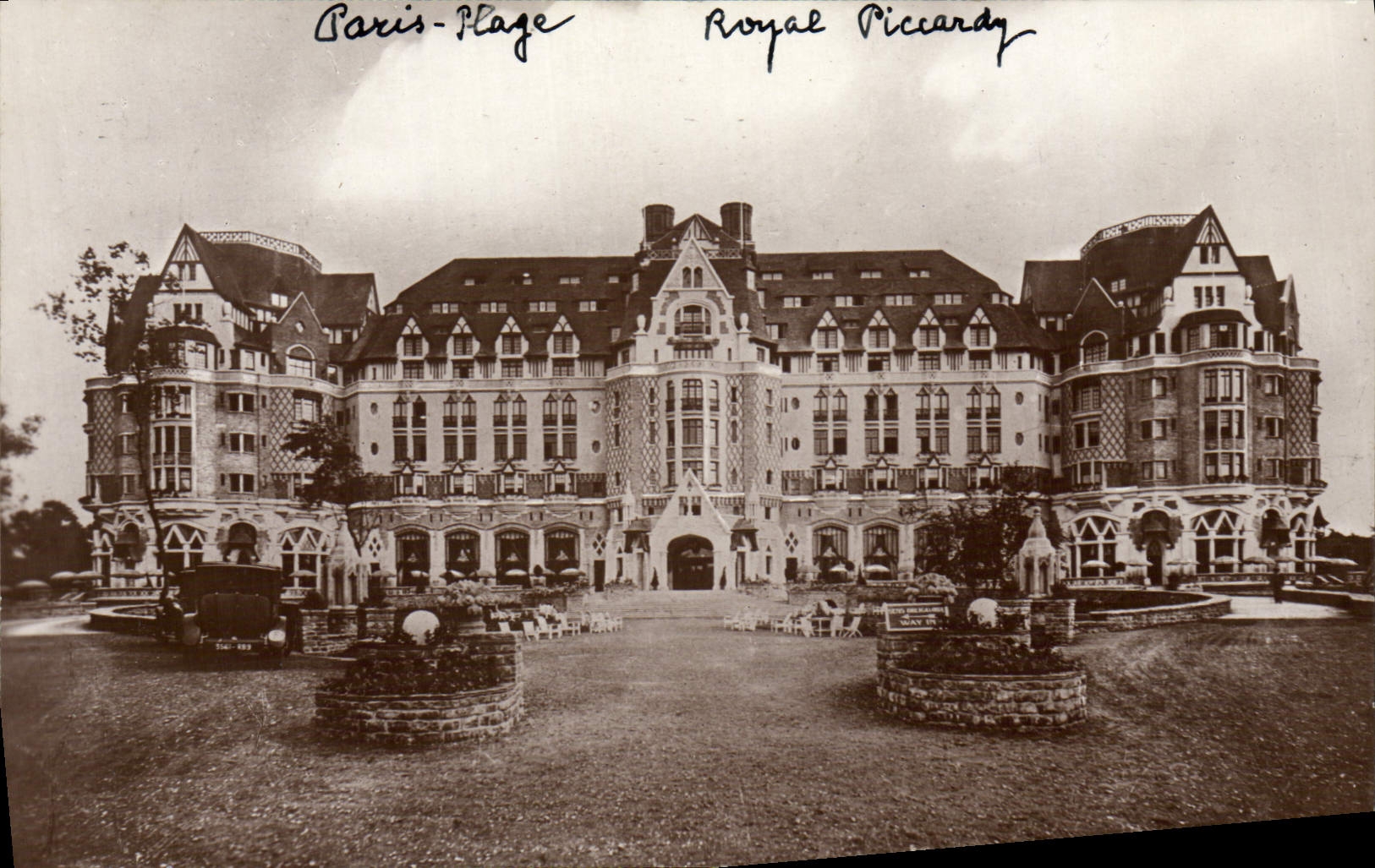 VINTAGE POSTCARD Touquet Paris Beach Royal Picardy