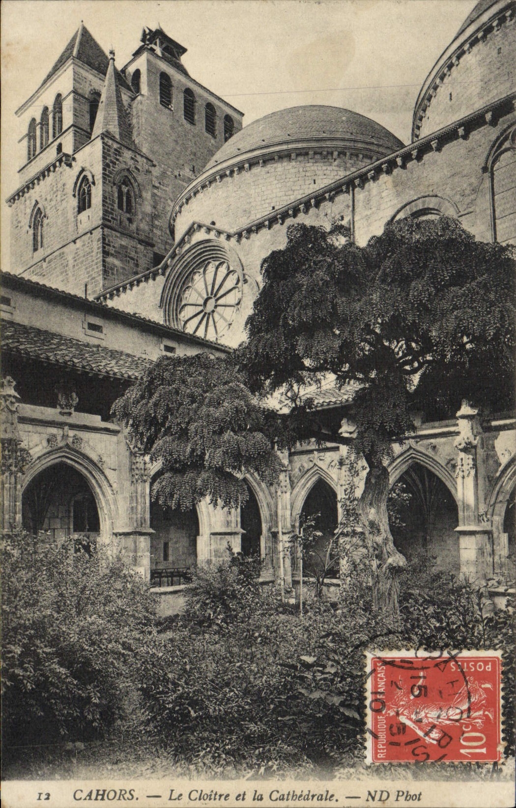 VINTAGE POSTCARD Cahors the Cloister and the Cathedral
