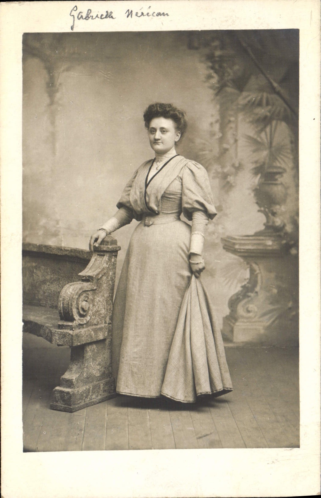 CHART PHOTOFemme Gabrielle Nerican