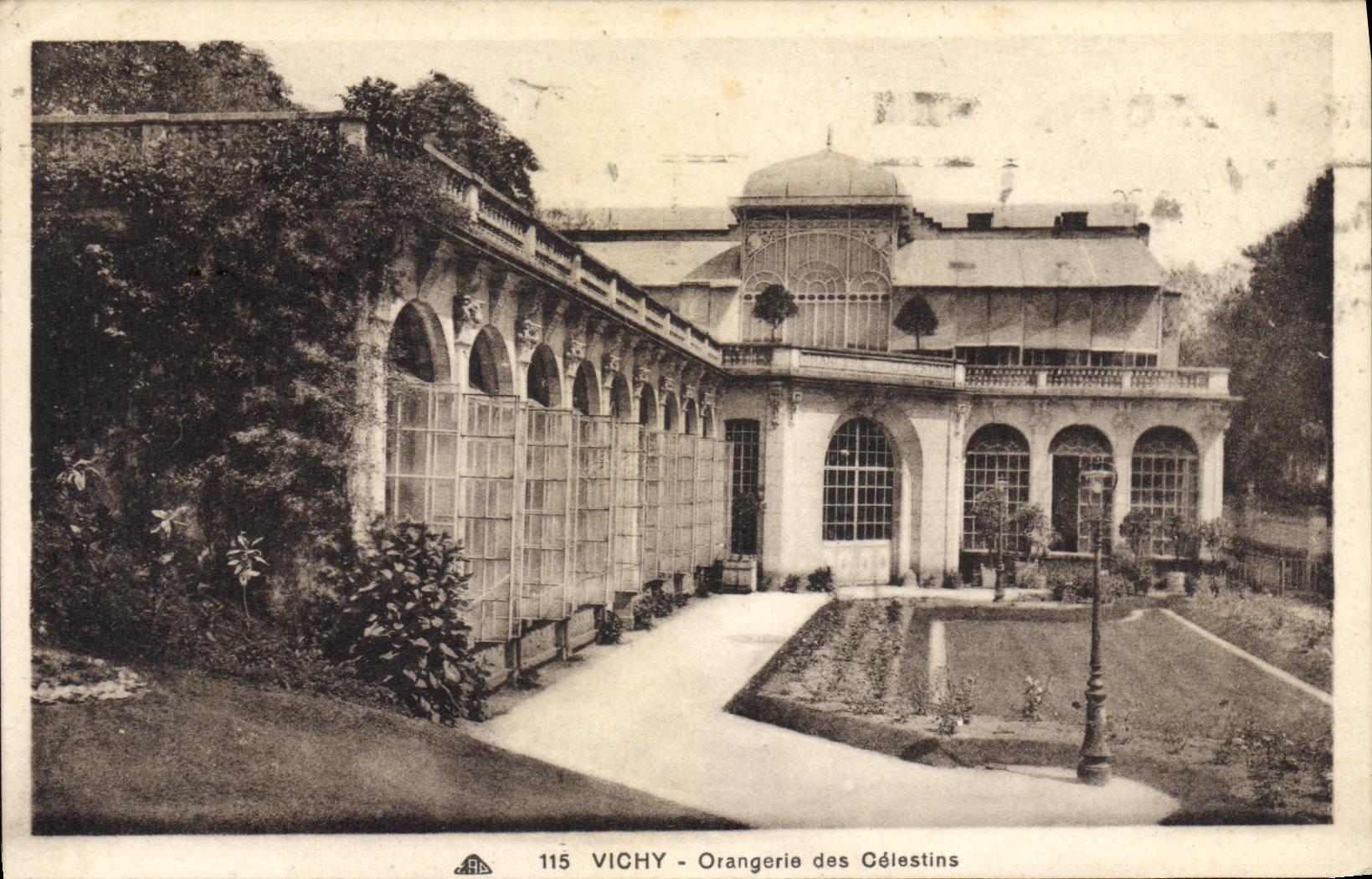 CPA Vichy Orangerie des Celestins