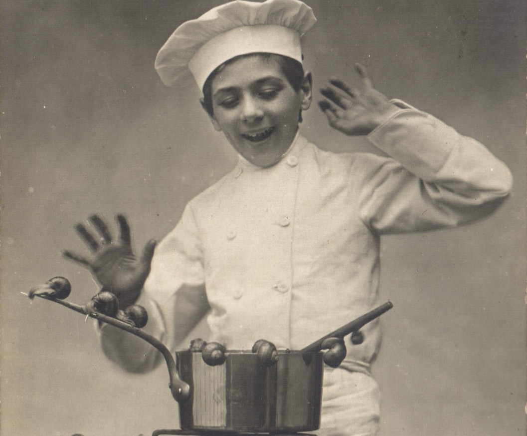 VINTAGE POSTCARD Fantasy Child Chief