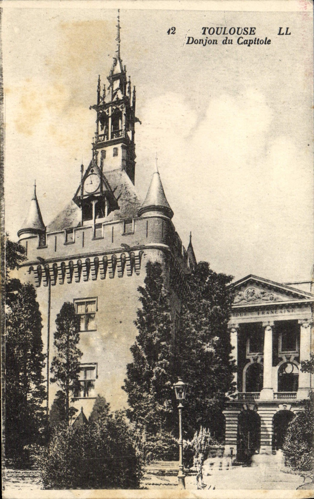 VINTAGE POSTCARD Toulouse Keep Of Capitole