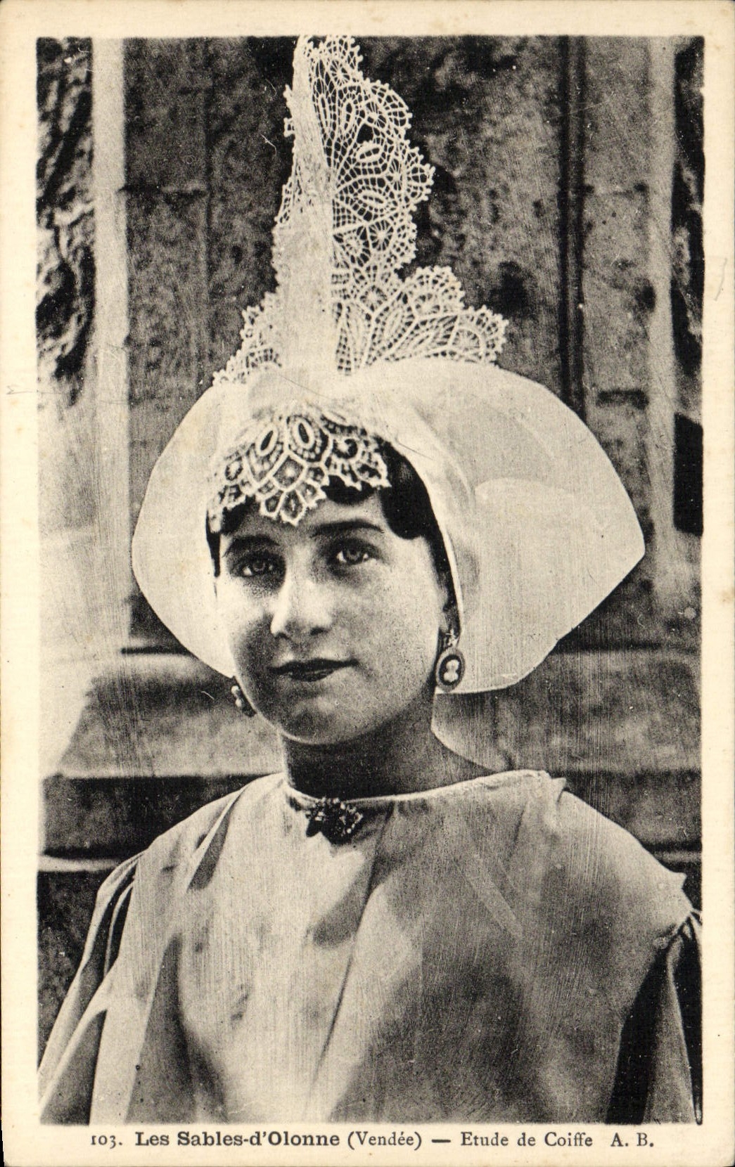 Detalles de la POSTAL de la VENDIMIA Sables d'Olonne del folklore del casquillo