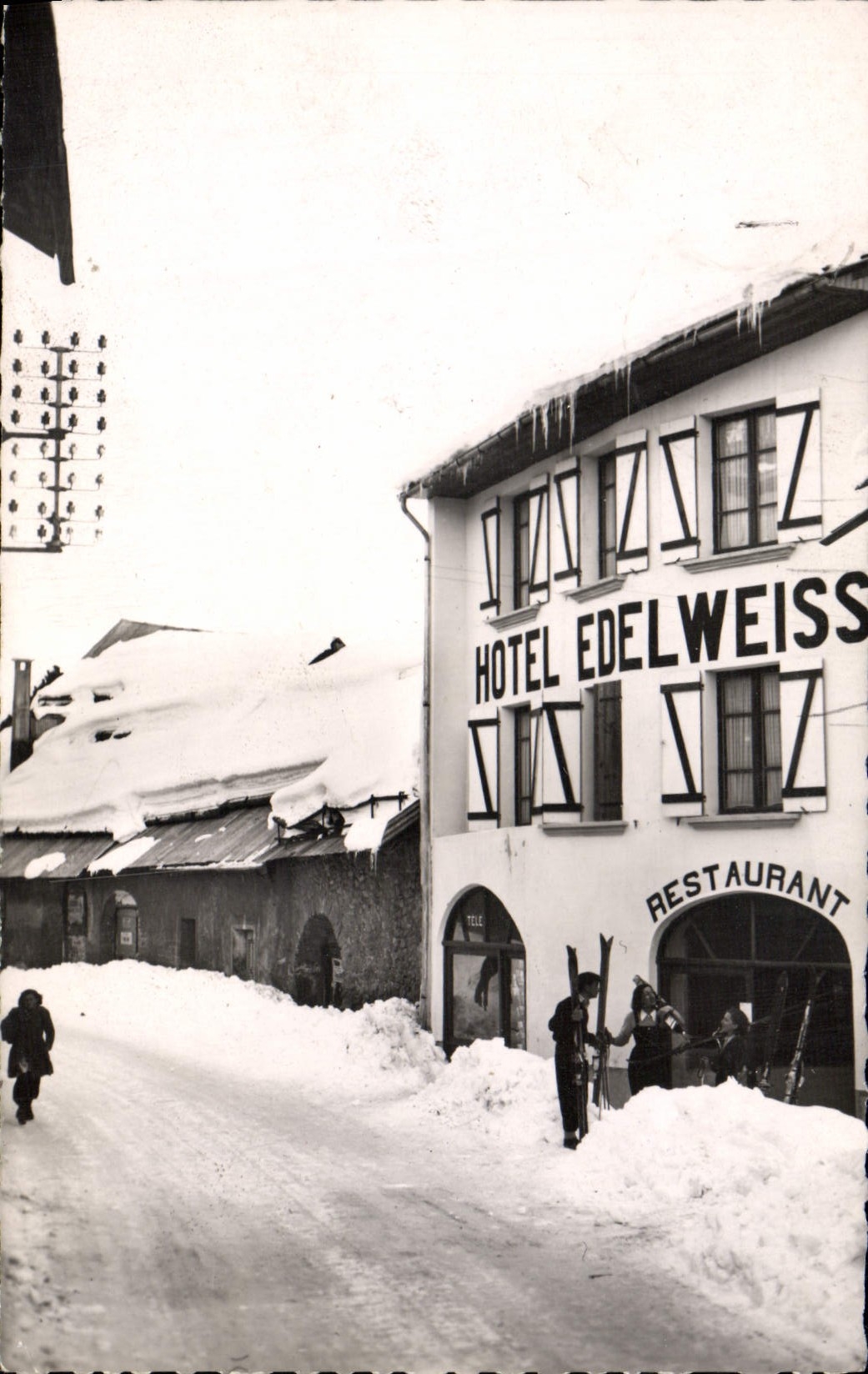 CPM Serre Chevalier Hote Edelweiss au pied du teleferique le plus long d'Europe
