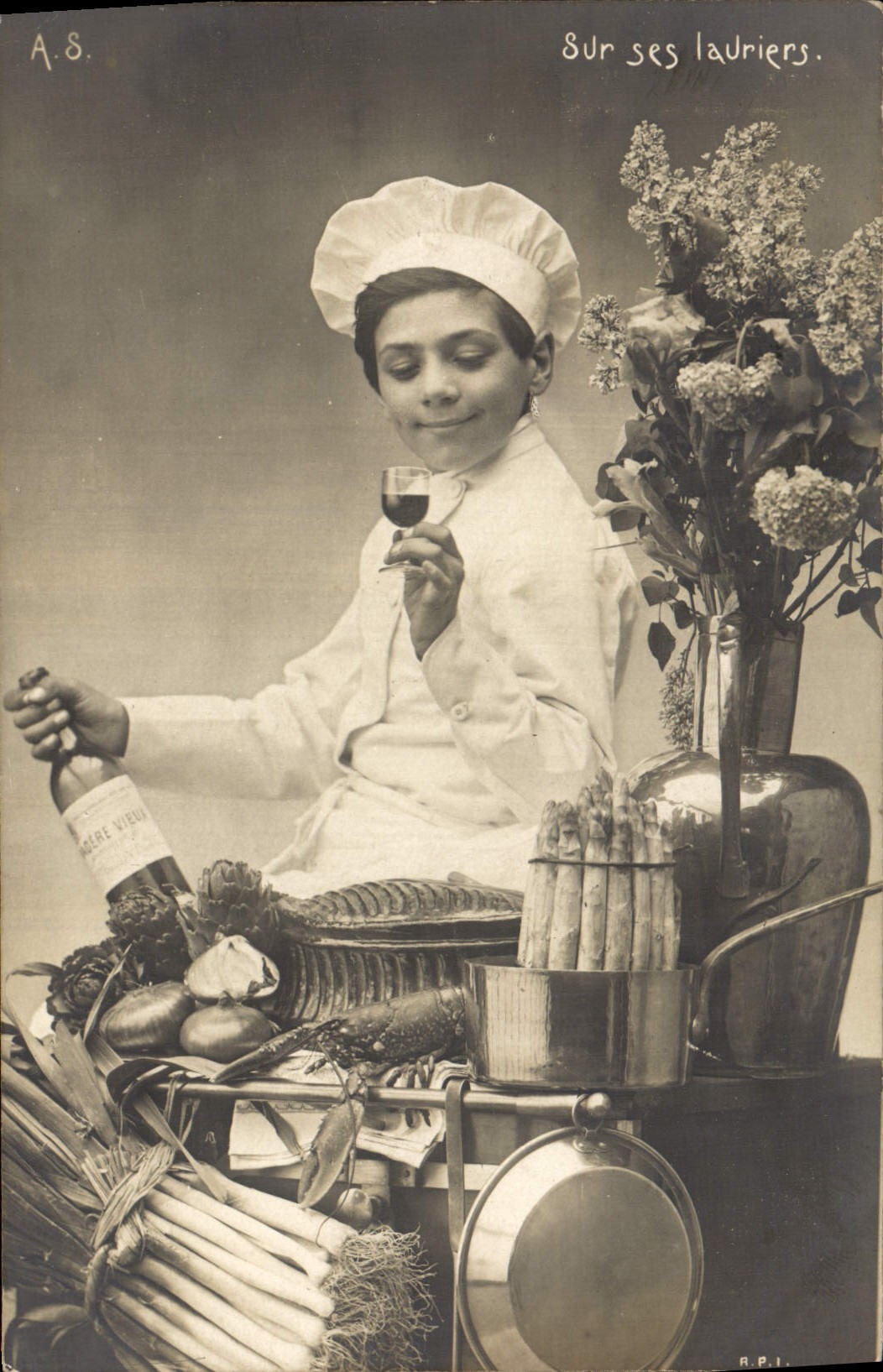 VINTAGE POSTCARD On Its Bay-trees Chief