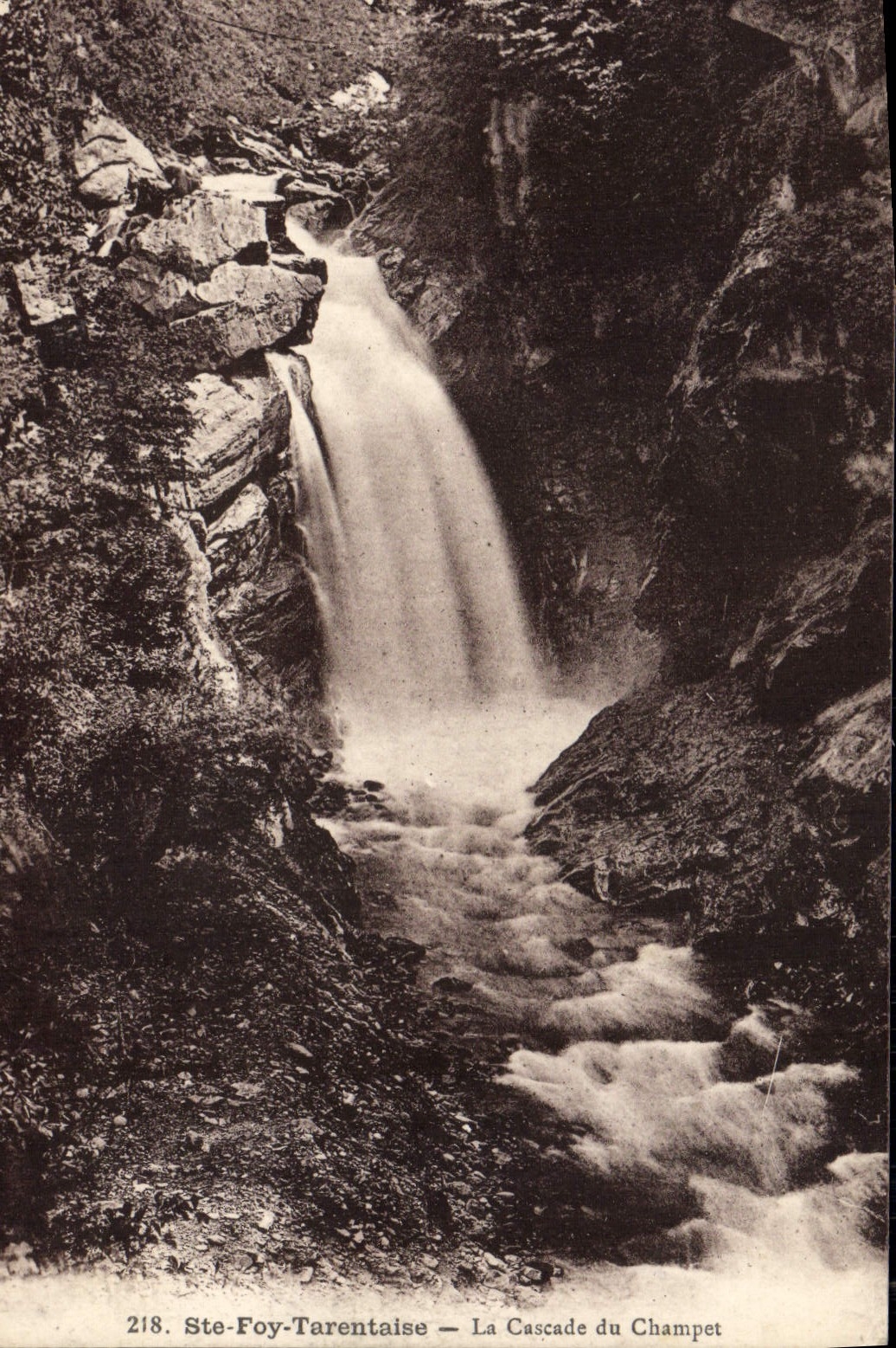 VINTAGE POSTCARD co. Foy Tarentaise the Cascade Of Champet