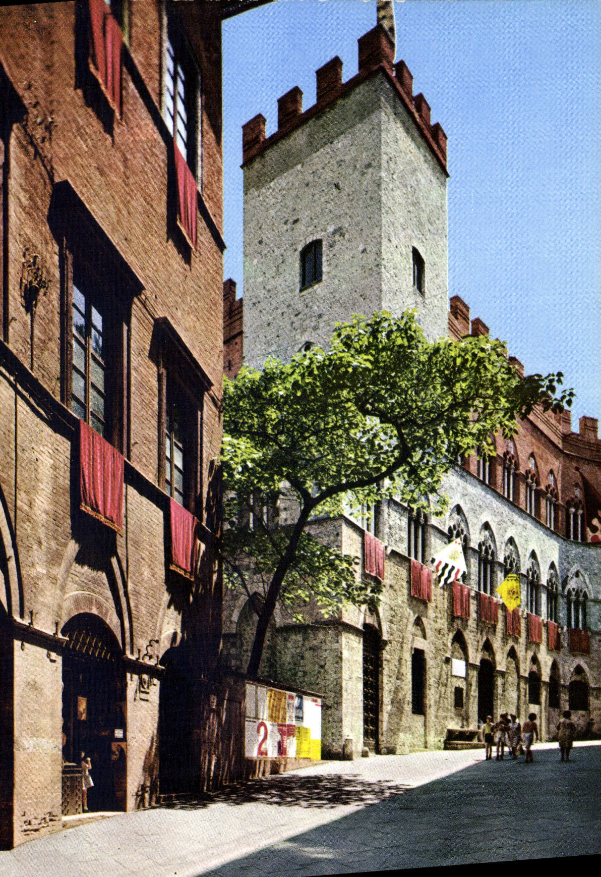 MODERN CARD Siena Palazzo Chigi Saracini