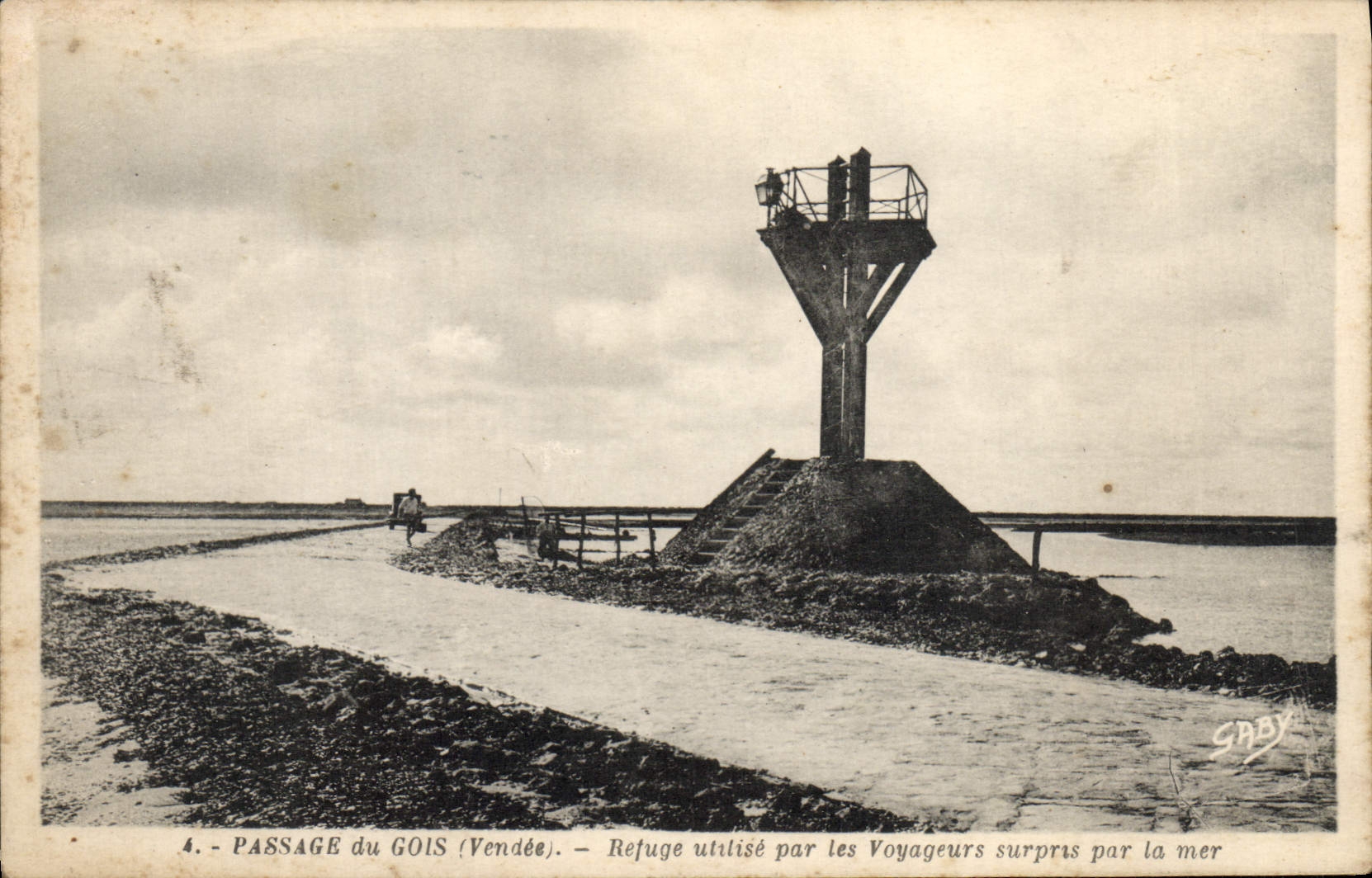 VINTAGE POSTCARD Passage Of Gois Refuge uses by the travellers surprised by the sea