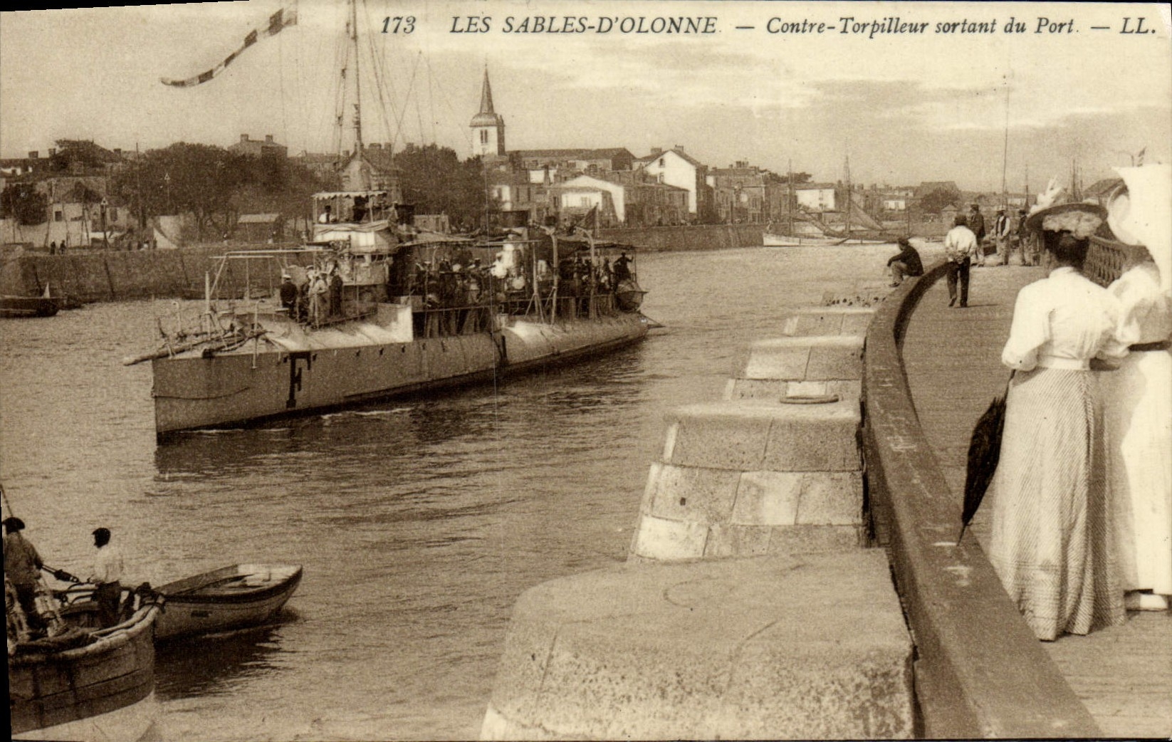 VINTAGE POSTCARD Sables d'Olonne Against Outgoing Destroyer Of the Port Boat