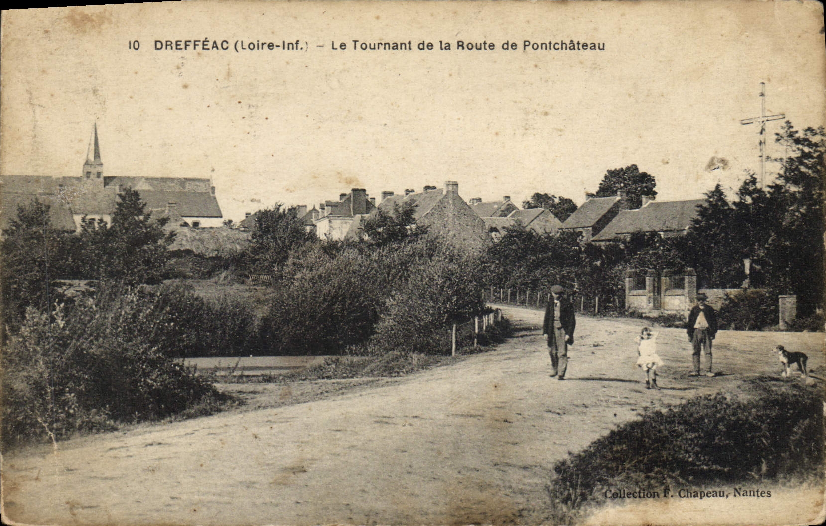 VINTAGE POSTCARD Dreffeac the Turning Of the Road De Pontchateau