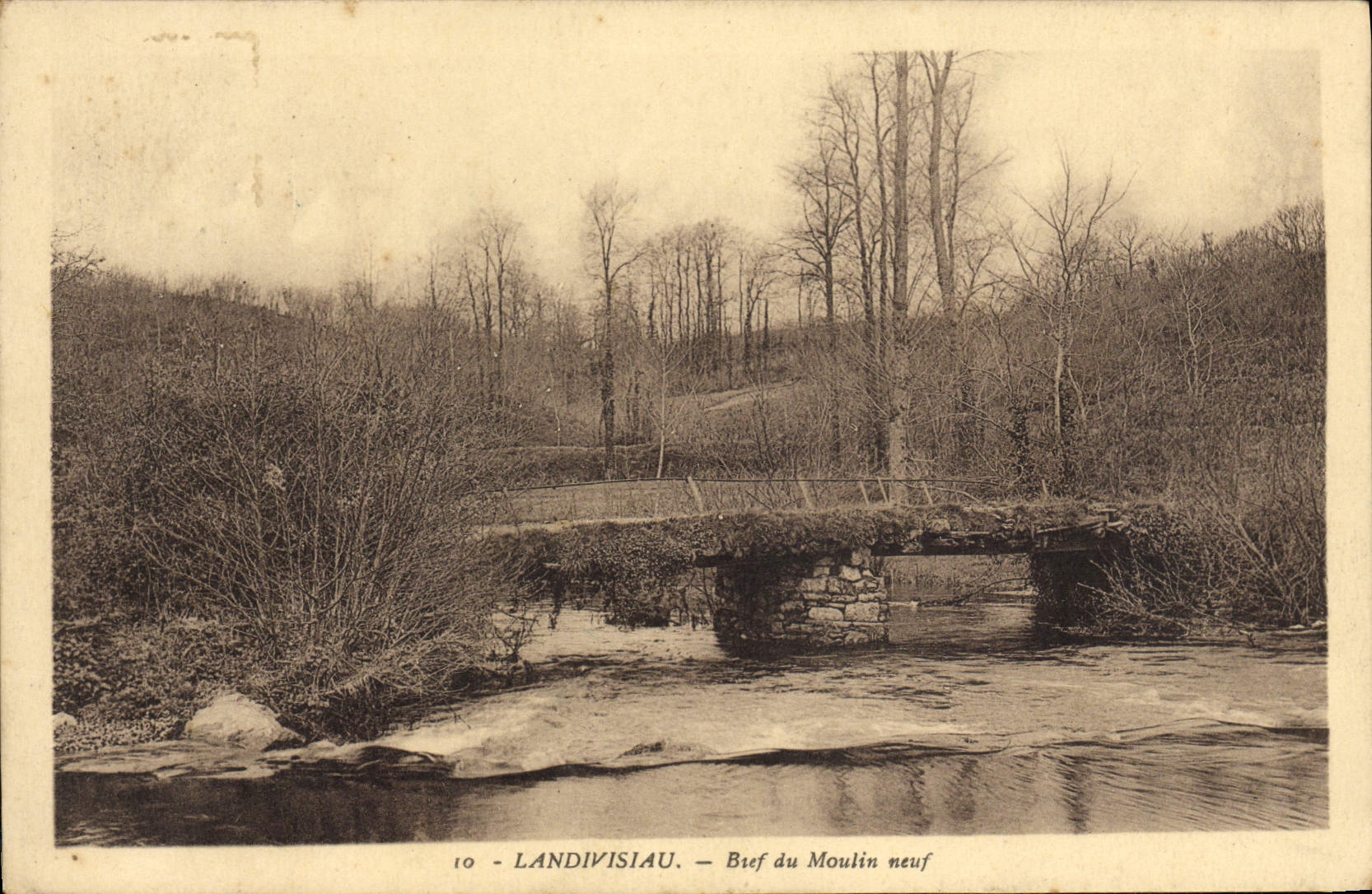 VINTAGE POSTCARD Landivisiau Level Of the New Mill