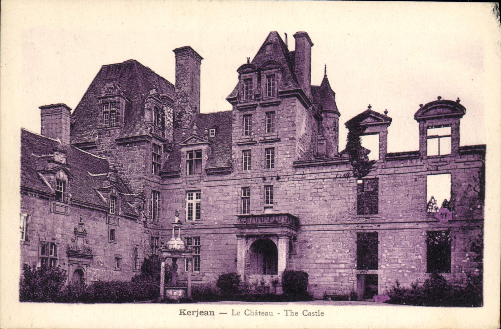 VINTAGE POSTCARD Kerjean the Castle