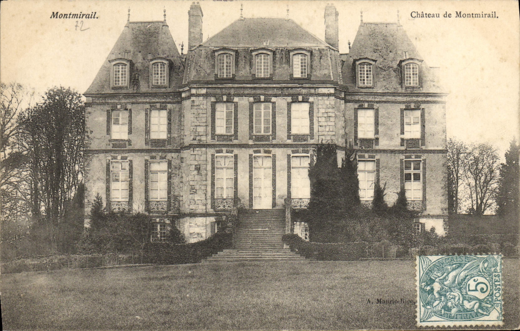 VINTAGE POSTCARD Montmirail Castle