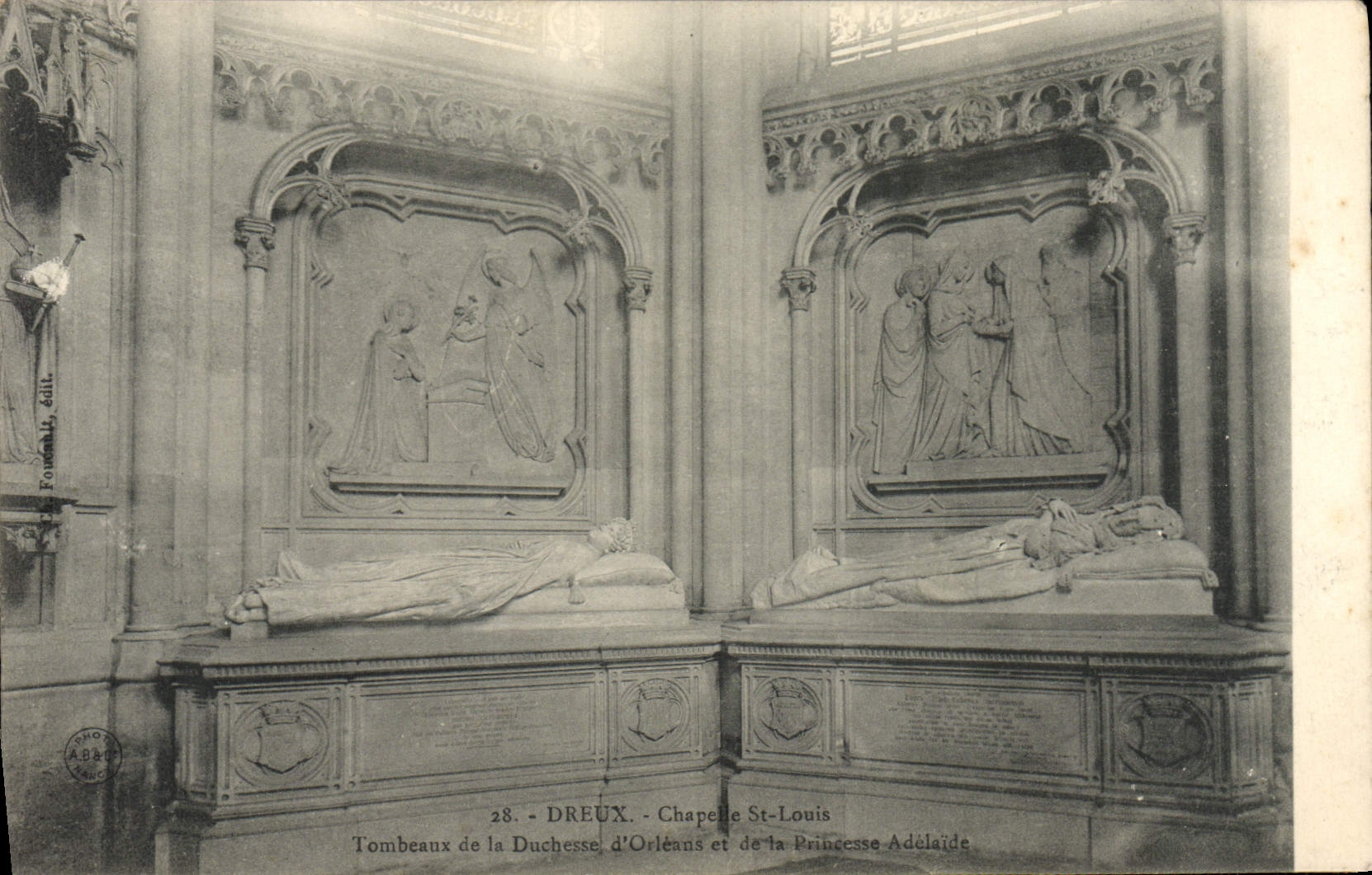 Tumba de St. Louis de la cámara acorazada de Dreux de la POSTAL de la VENDIMIA de la duquesa de Orleans y de la princesa Adelaide