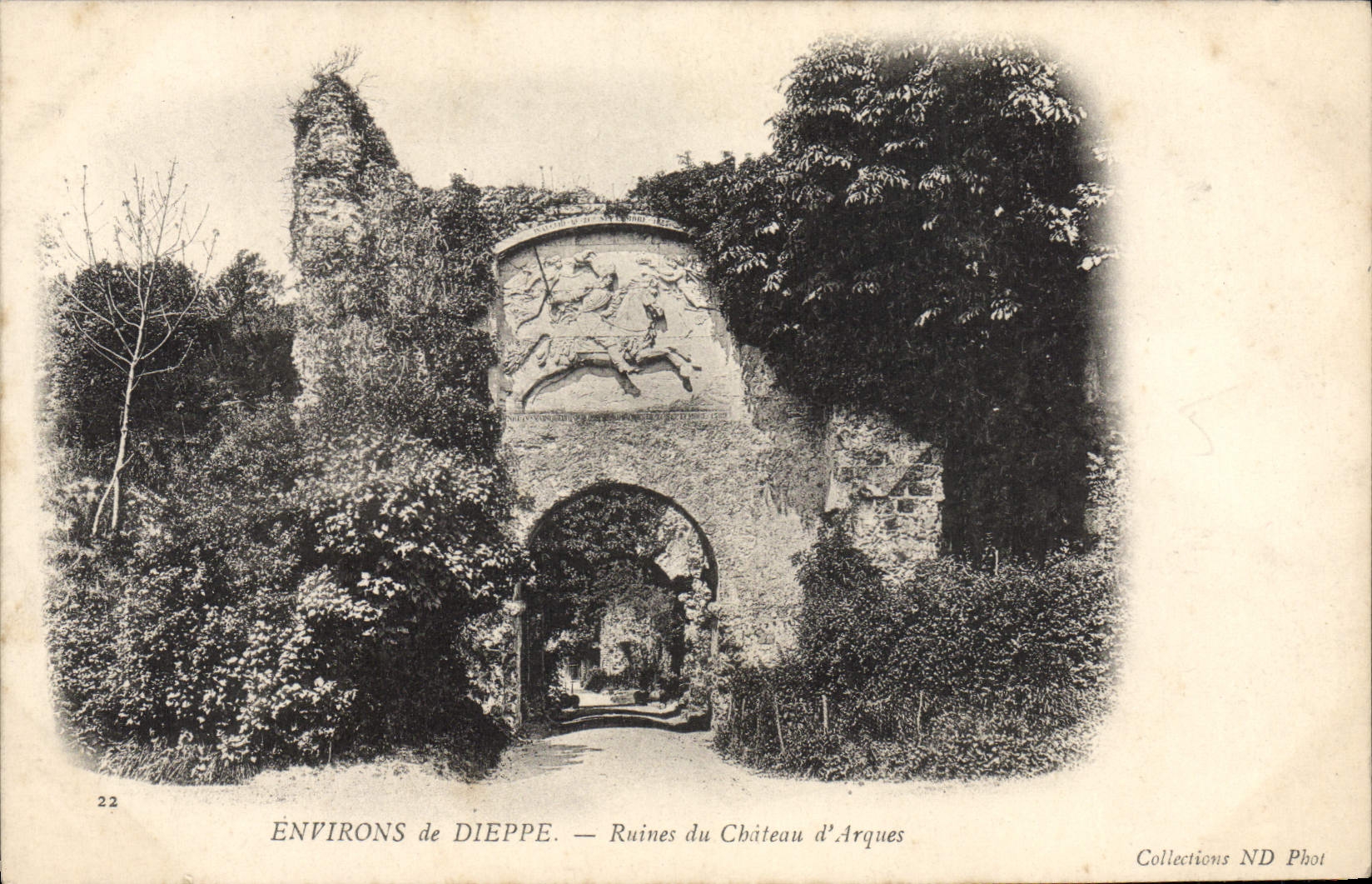 POSTAL Dieppe Ruines de la VENDIMIA del castillo del arco