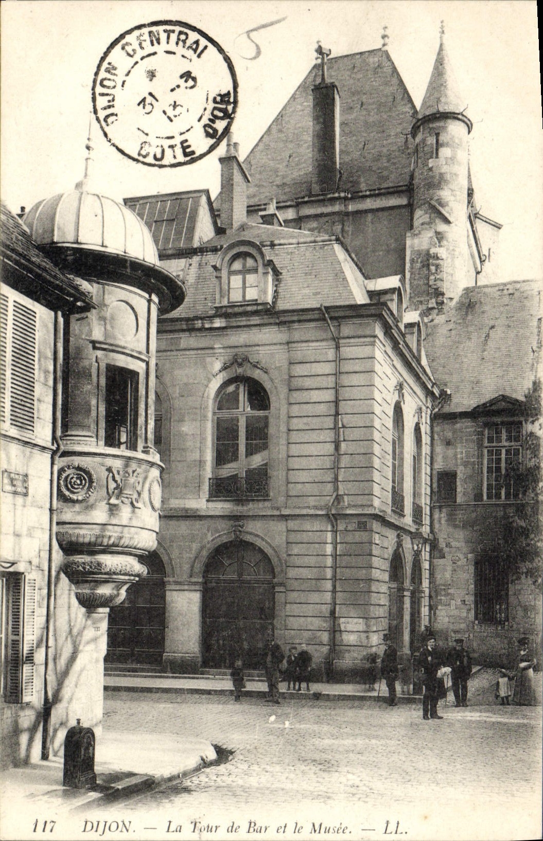 VINTAGE POSTCARD Dijon the Tower From And the Museum
