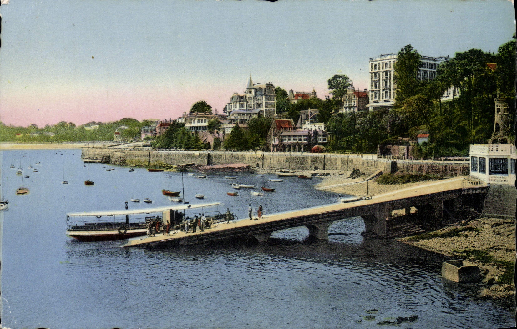 POSTAL MODERNA etapa de aterrizaje de Dinard del barco de alta velocidad verde de las motoras