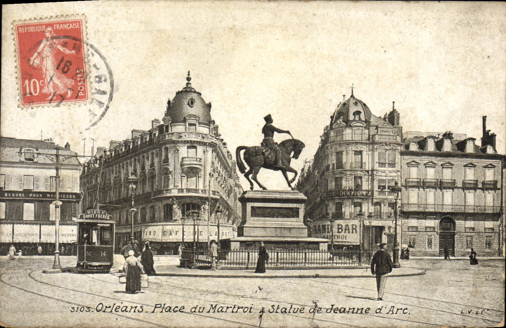 CPA Orleans Place Du Marytroi Statue De Jeanne D'Arc