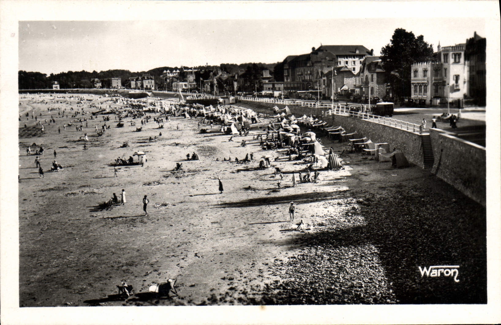 CPM Saint Cast La Plage
