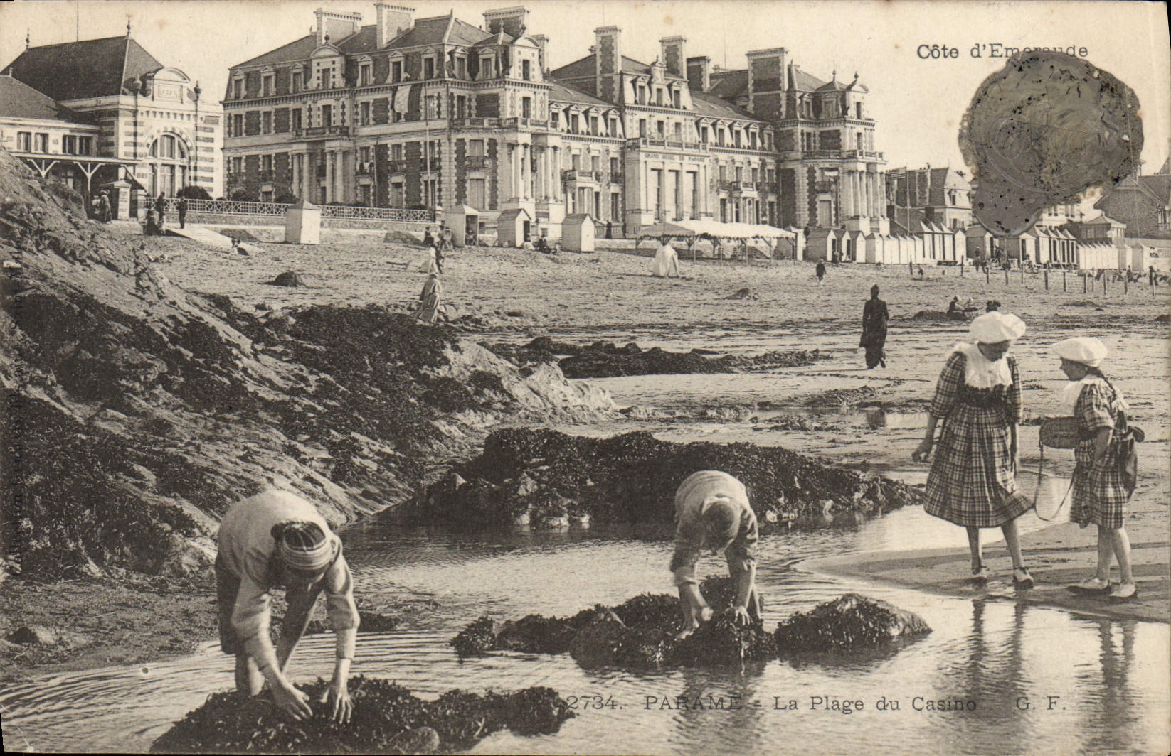 CPA Parame La Plage Du Casino Enfants