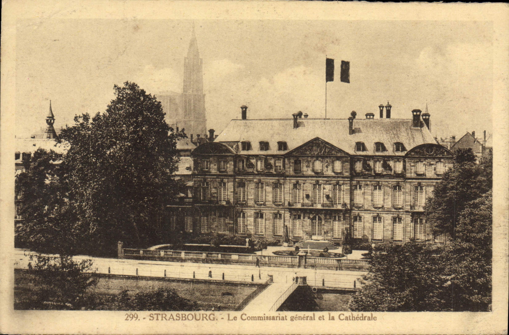 POSTAL Estrasburgo de la VENDIMIA la comisaría de policías general y la catedral