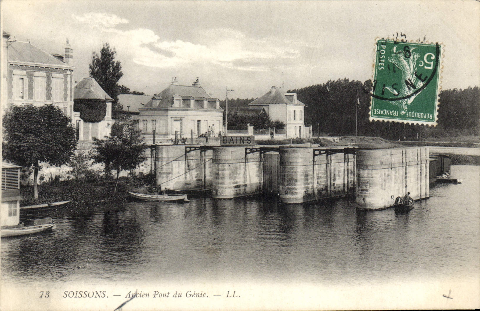 Puente viejo de Soissons de la POSTAL de la VENDIMIA del genio