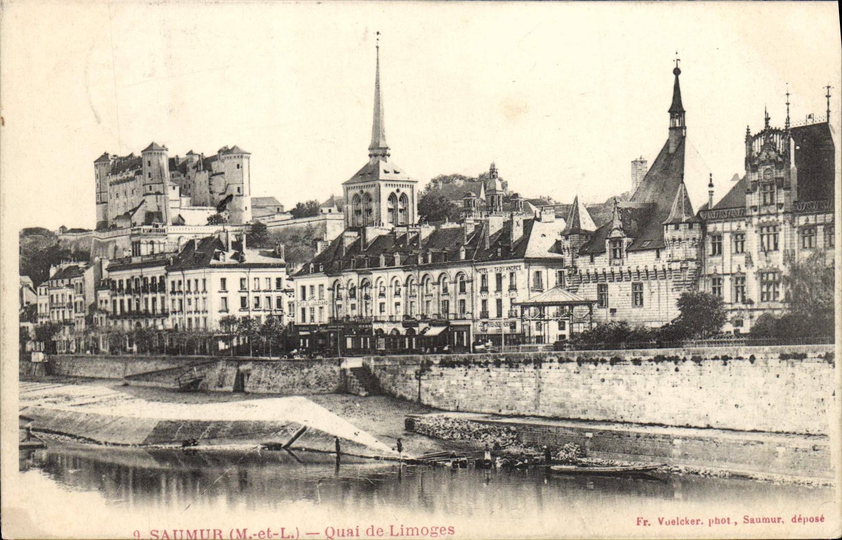 CPA Saumur Quai De Limoges