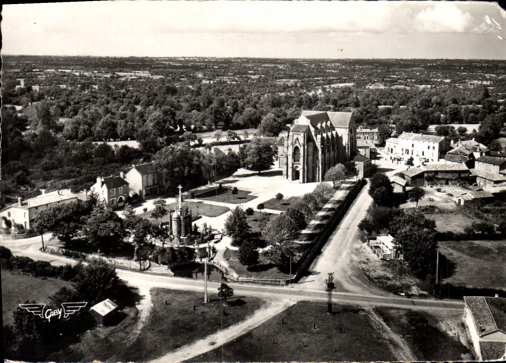 MODERN CARD Pity Vault Saint Laurent Basilica Martyrdom and esplanade
