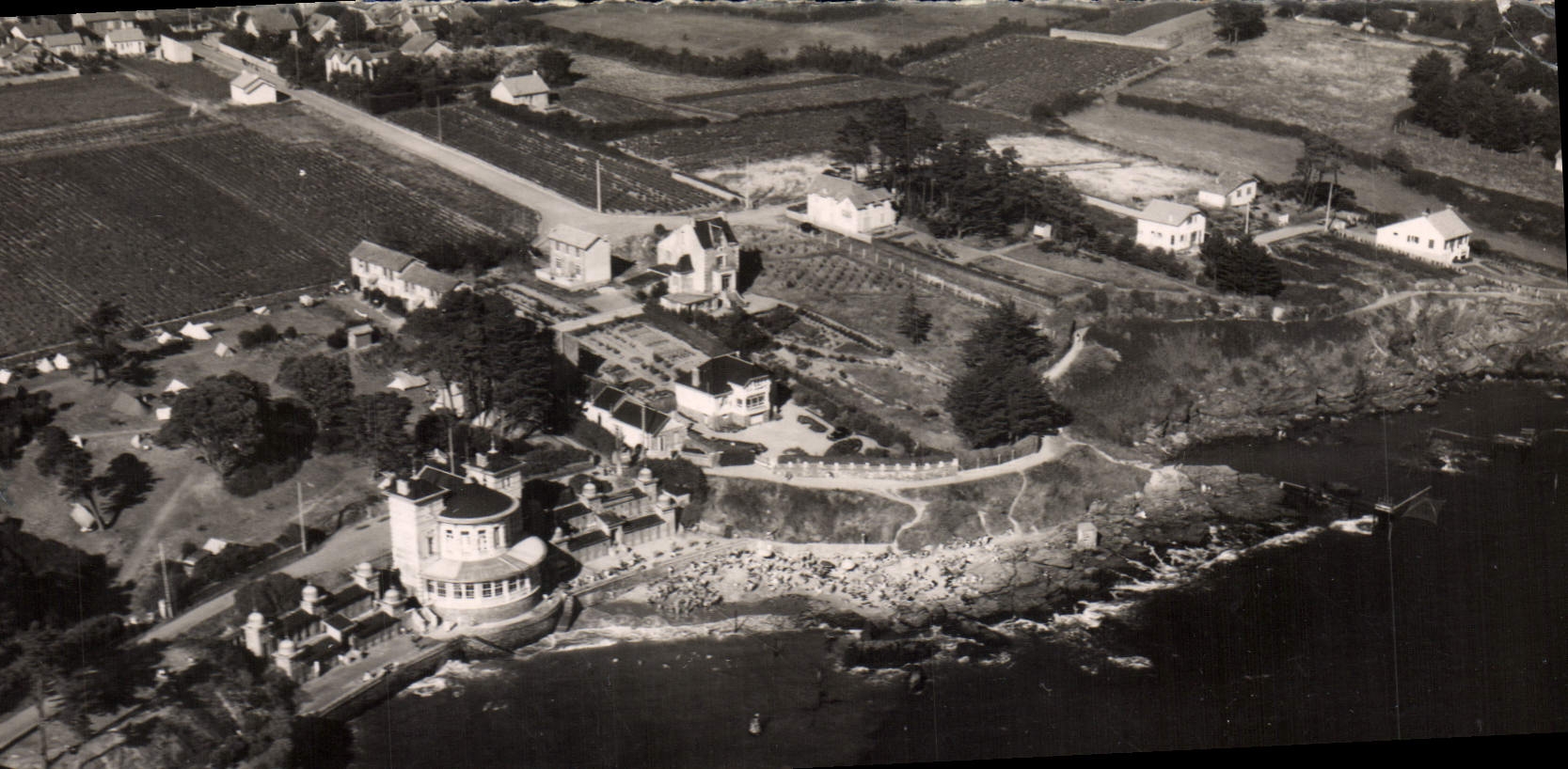 MODERN CARD Pornic Beach De Gourmalon