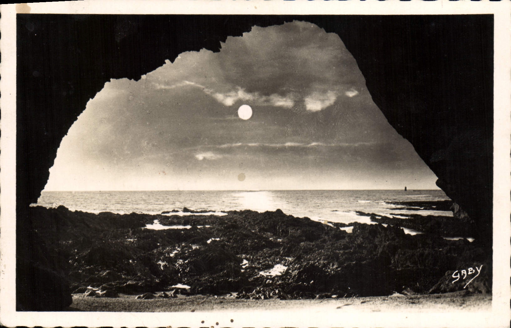 MODERN CARD Piriac On Mer the Cave has Mrs With the Moonlight Daguin Seal Croisic