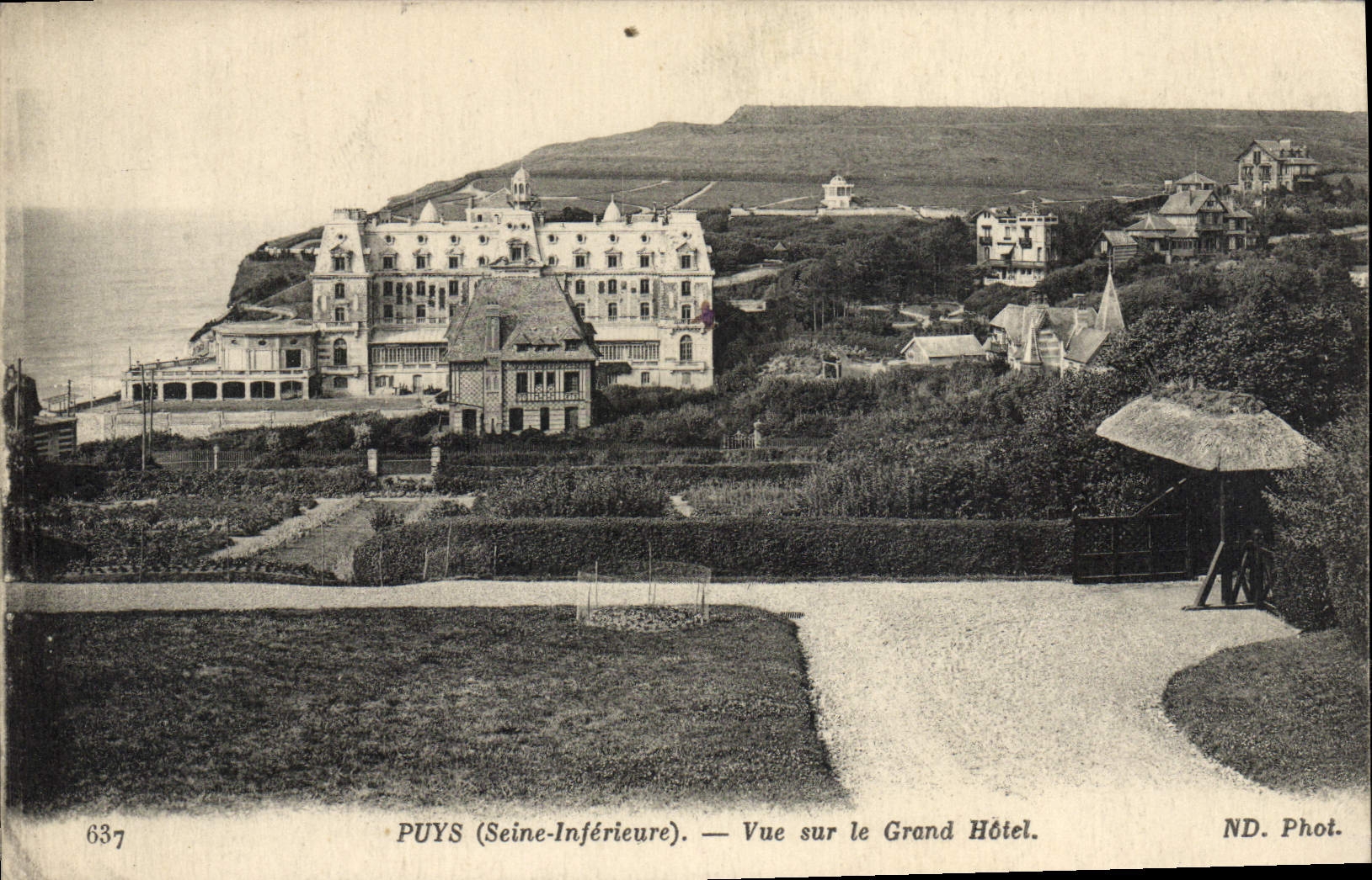 CPA Puys Vue Sur Le Grand Hotel