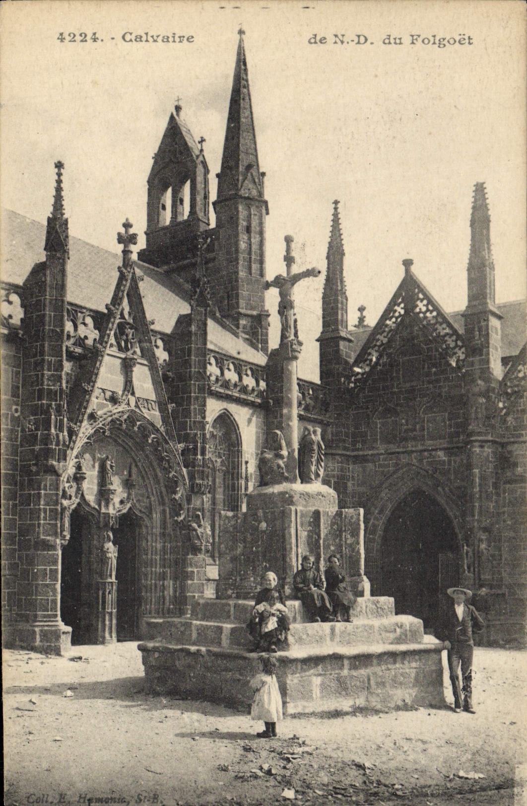 VINTAGE POSTCARD ND Martyrdom of Folgoet Children