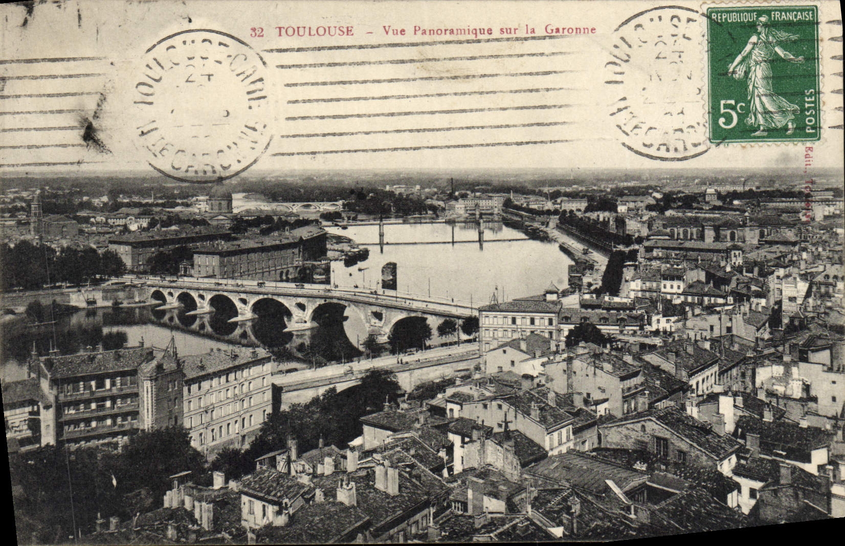 CPA Toulouse Vue Panoramique Sur La Garonne
