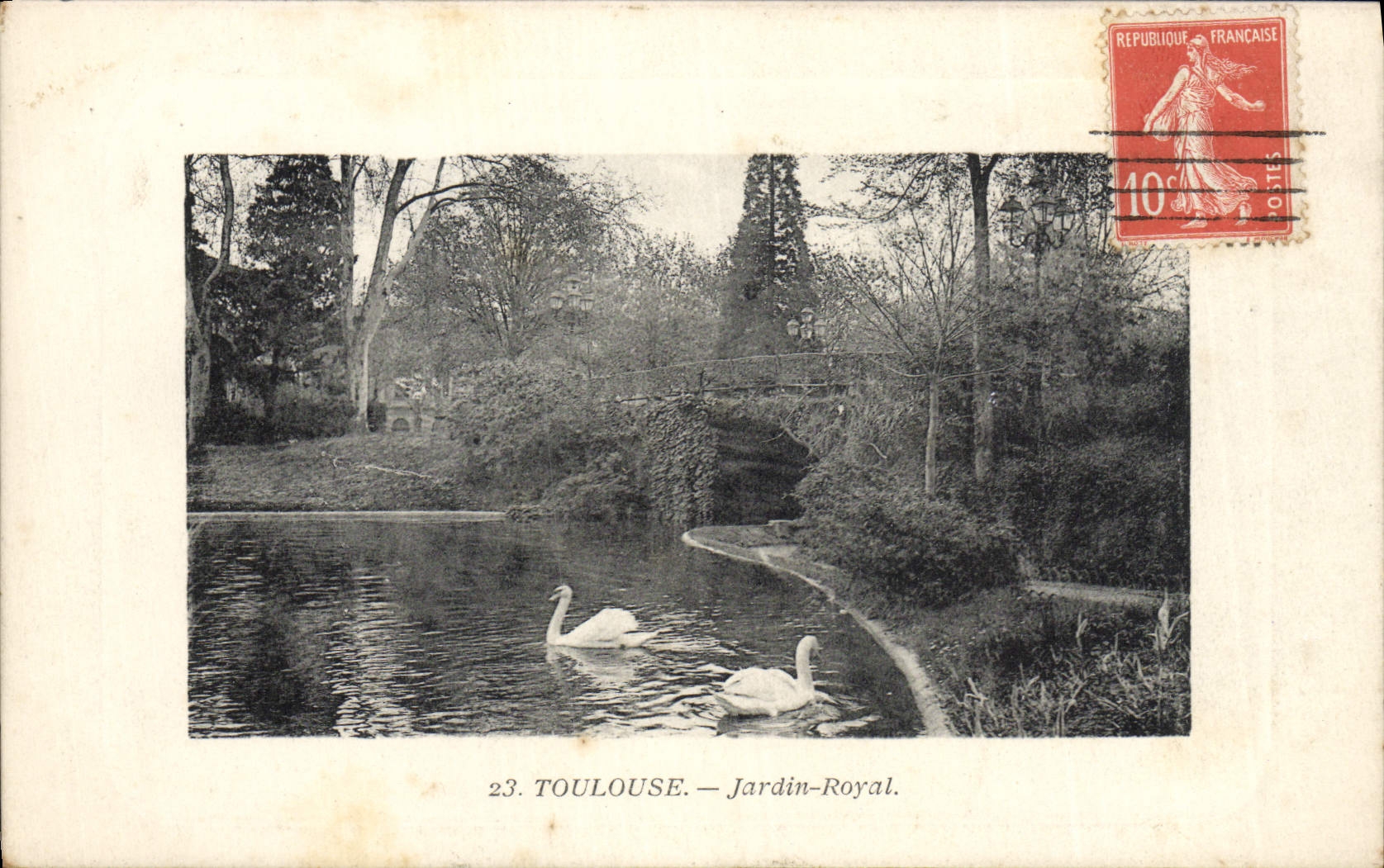 VINTAGE POSTCARD Toulouse Royal Garden Swans