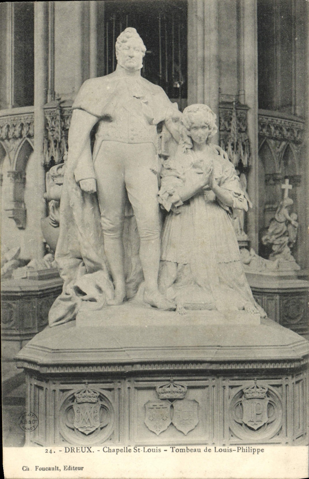 CPA Dreux Chapelle St Louis Tombeau De Louis Philippe