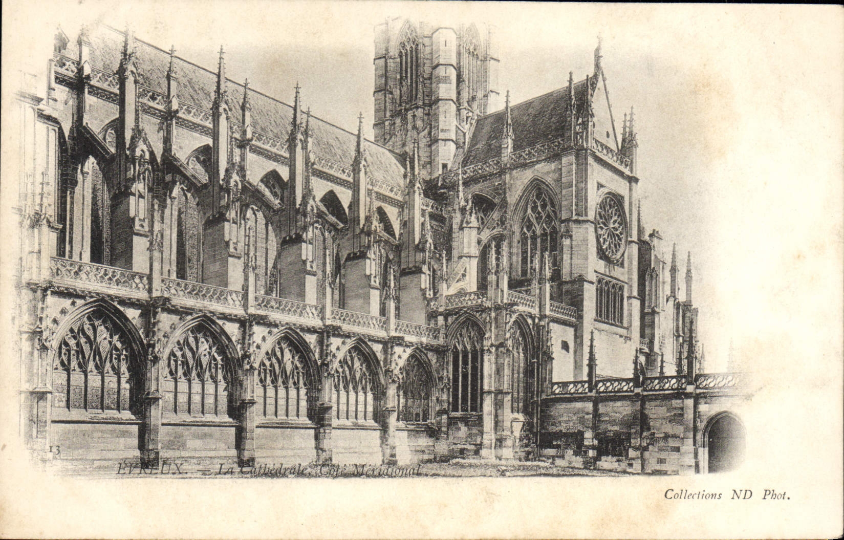 VINTAGE POSTCARD Evreux the Cathedral
