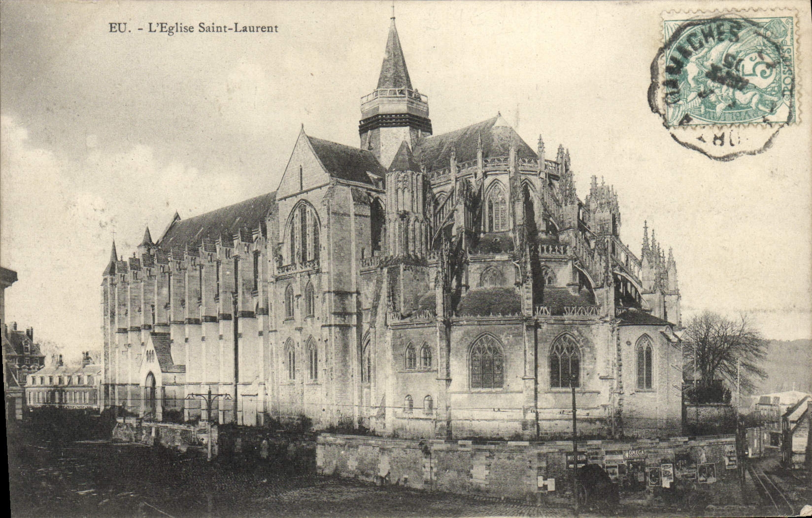 CPA Eu L'Eglise Saint Laurent