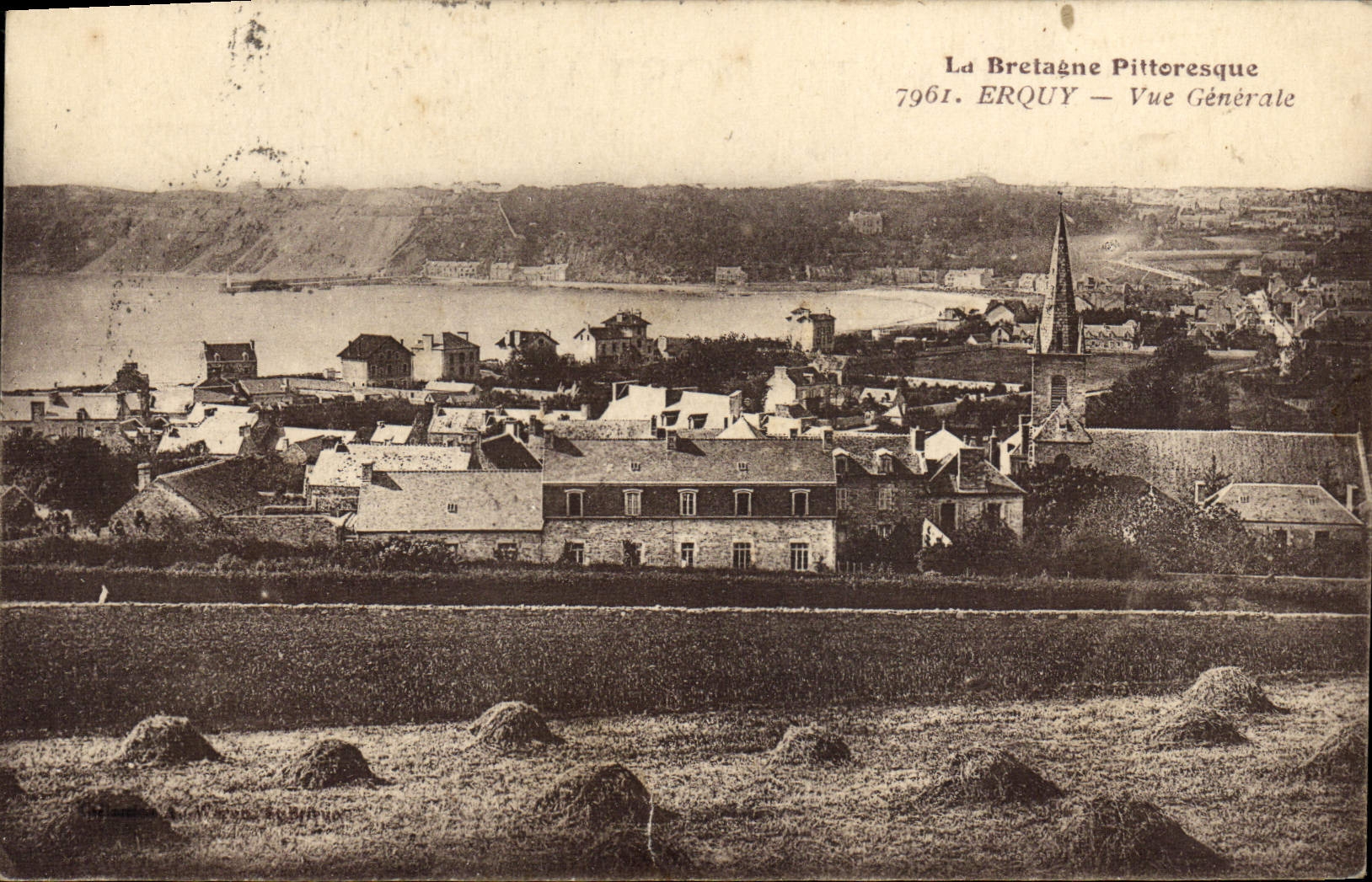 CPA Erquy Vue Generale