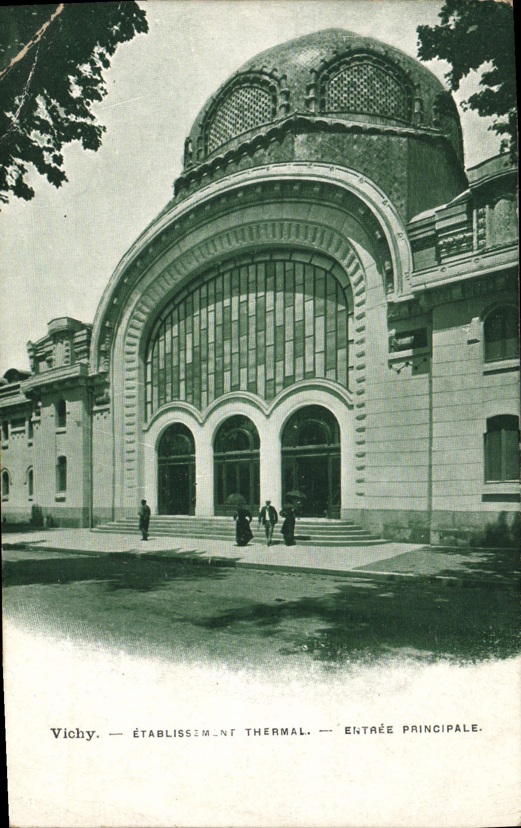 VINTAGE POSTCARD Vichy Hydropathic establishment Main entrance